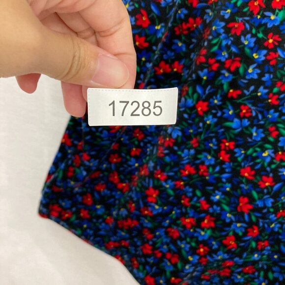 LOFT Navy Red Ditsy Floral V Neck Velvet Lightweight Comfy Blouse Large - Picture 9 of 9